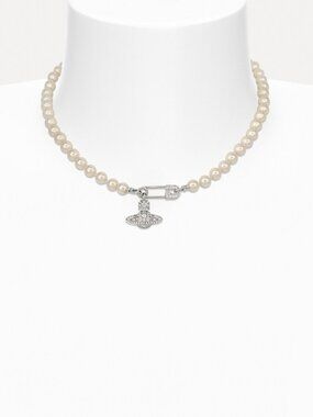 Vivienne Westwood Lucrece Pearl Necklace